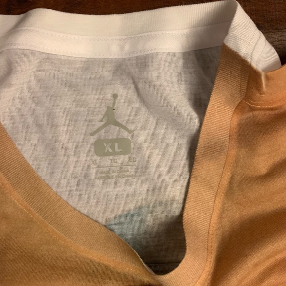 Mens Jordan Graphic T-Shirt - Picture 3 of 4